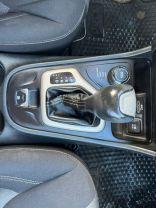 Jeep Cherokee - Thumbnail 16