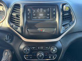 Jeep Cherokee - Thumbnail 17