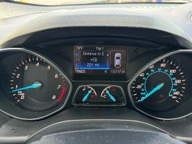 Ford Escape - Thumbnail 14