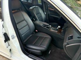 Mercedes-Benz C-Class - Thumbnail 19
