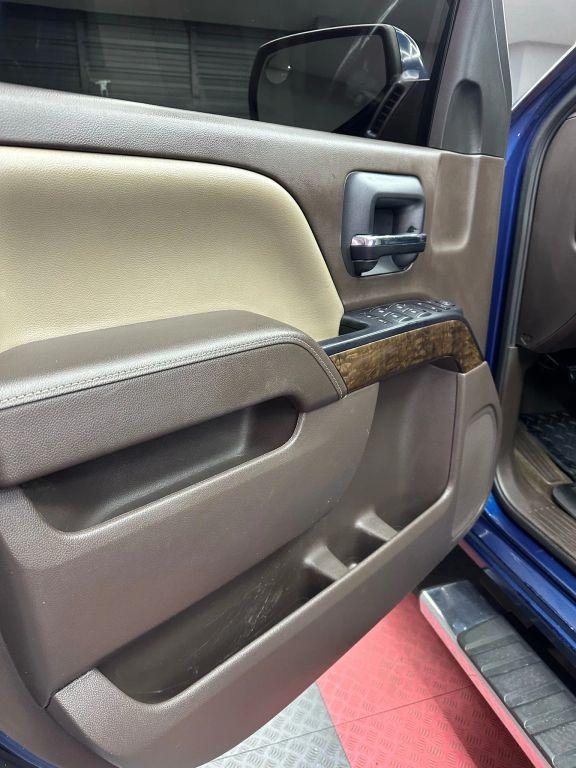 Chevrolet Silverado 1500 Crew Cab - Thumbnail 15