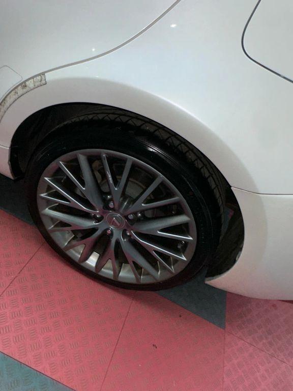 Lexus Is - Thumbnail 6