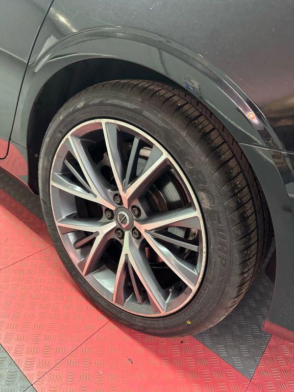 Volvo S90 - Thumbnail 4