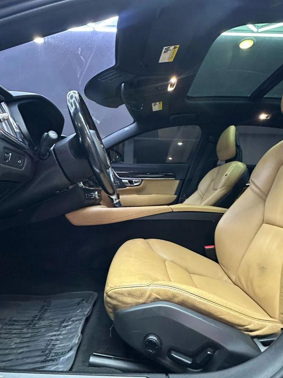 Volvo S90 - Thumbnail 17