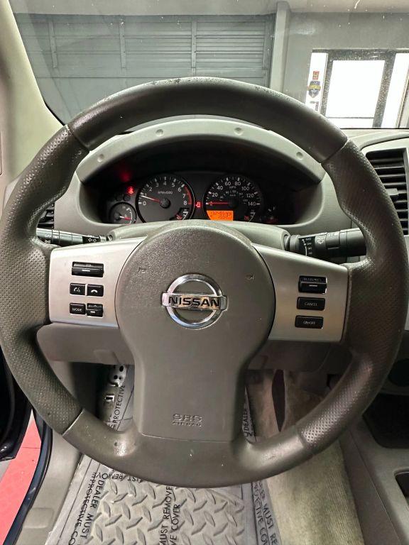 Nissan Frontier Crew Cab - Thumbnail 20