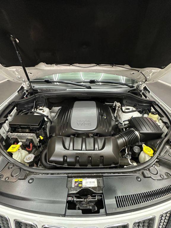 Jeep Grand Cherokee - Thumbnail 5