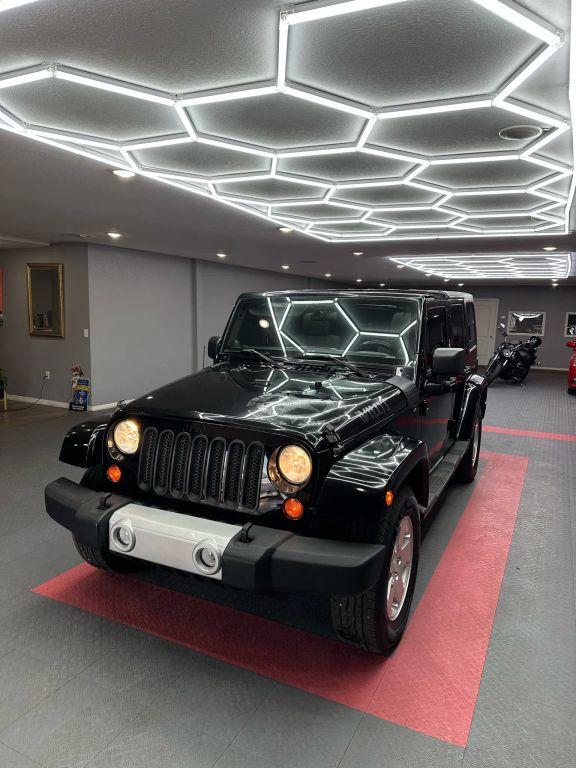 Jeep Wrangler - Thumbnail 8