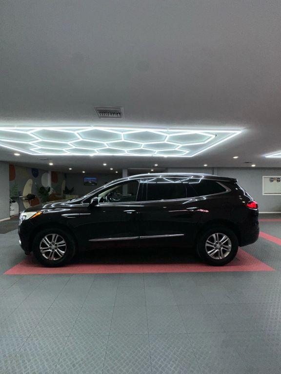 Buick Enclave - Thumbnail 10