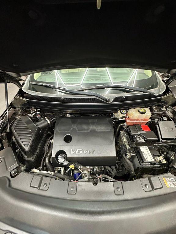 Buick Enclave - Thumbnail 3