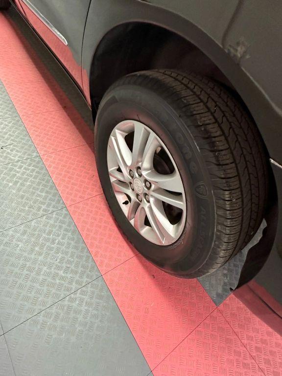 Buick Enclave - Thumbnail 6