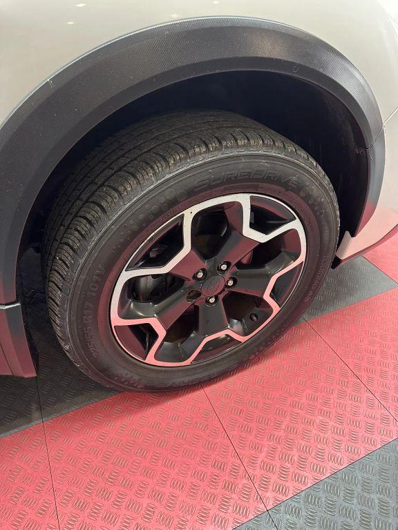 Subaru Xv Crosstrek - Thumbnail 4