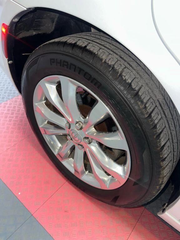 Chrysler 300 - Thumbnail 5