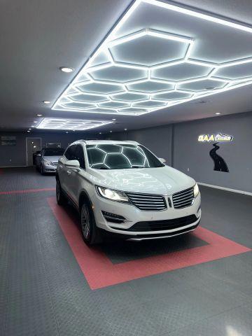 Lincoln Mkc - View 1