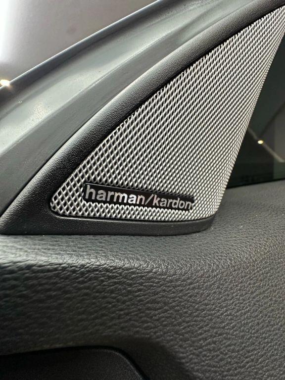 Mercedes-Benz E-Class - Thumbnail 5