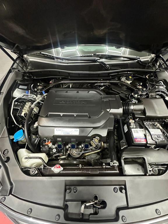 Honda Crosstour - Thumbnail 2