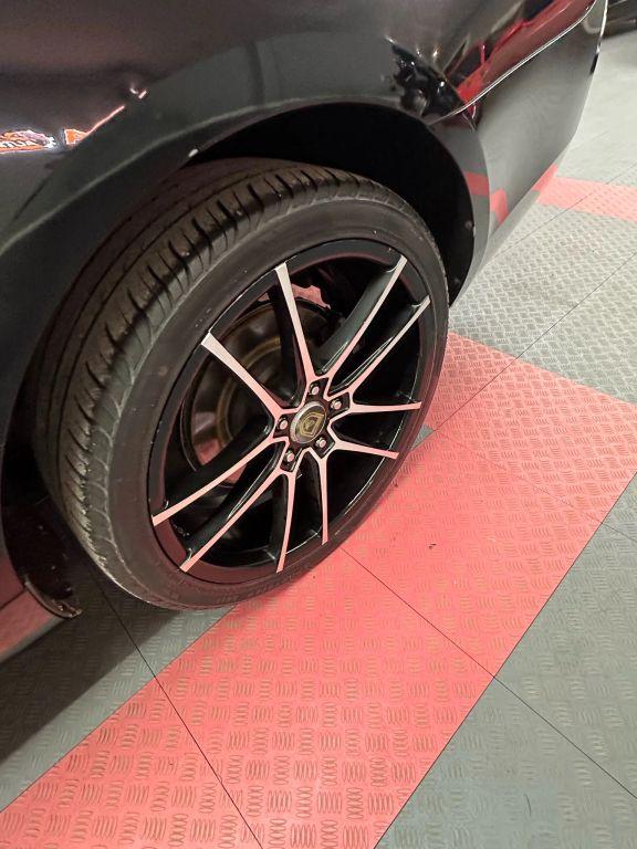 Cadillac Xts - Thumbnail 3