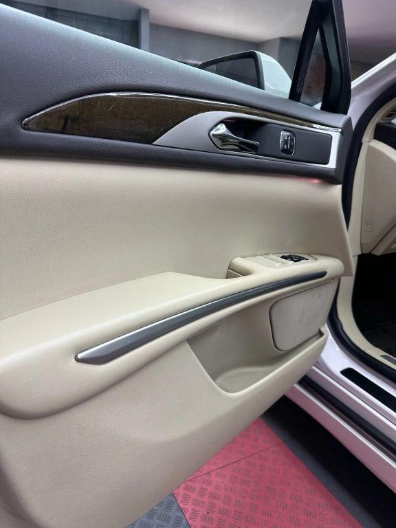 Lincoln Mkz - Thumbnail 15