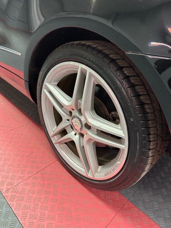 Mercedes-Benz E-Class - Thumbnail 6