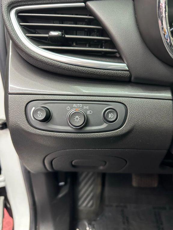 Buick Encore - Thumbnail 16