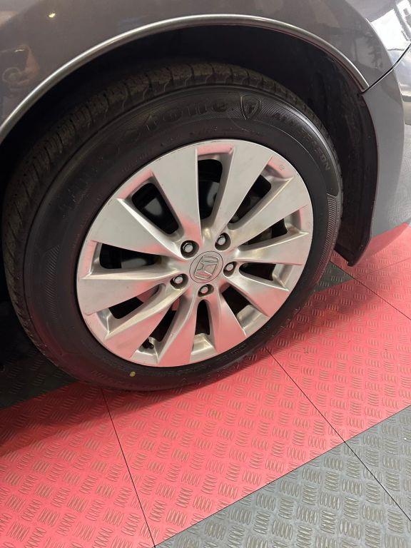 Honda Accord - Thumbnail 4