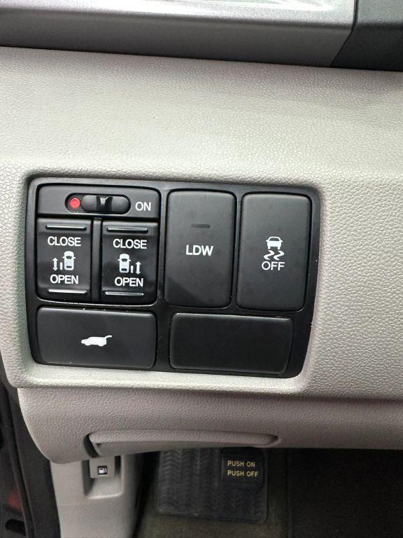 Honda Odyssey - Thumbnail 16