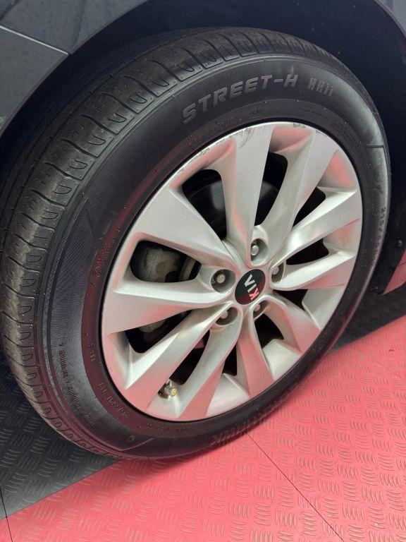 Kia Optima - Thumbnail 15