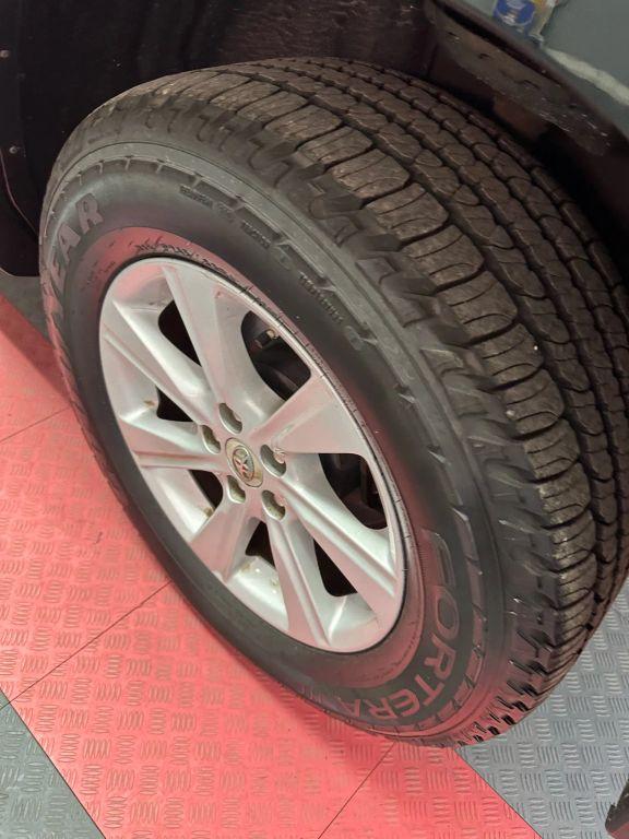 Toyota Highlander - Thumbnail 3