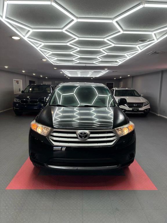Toyota Highlander - Thumbnail 14