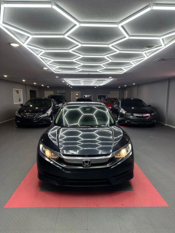 Honda Civic - Thumbnail 14