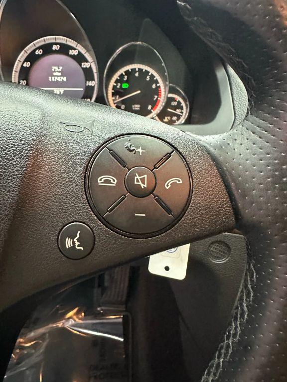 Mercedes-Benz E-Class - Thumbnail 19