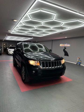 Jeep Grand Cherokee - View 1