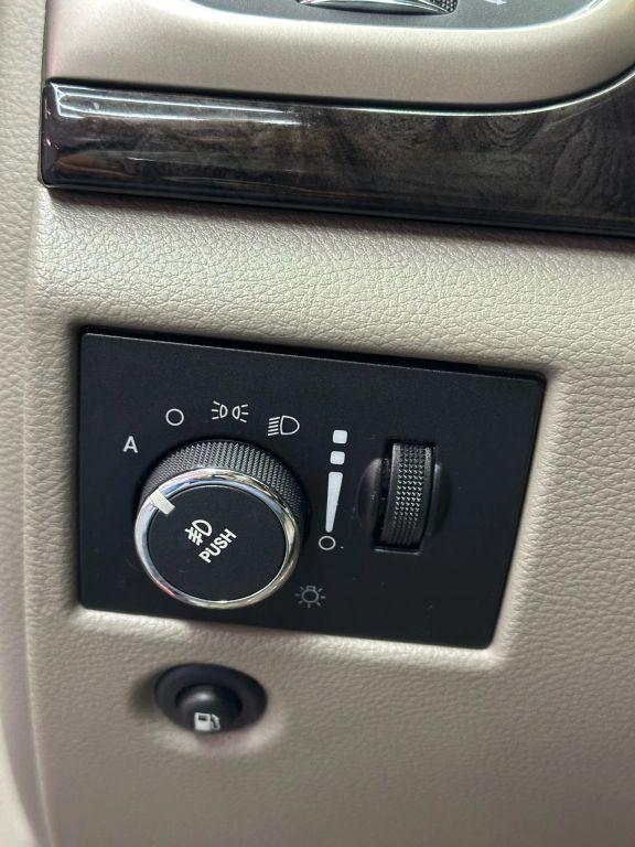 Jeep Grand Cherokee - Thumbnail 19