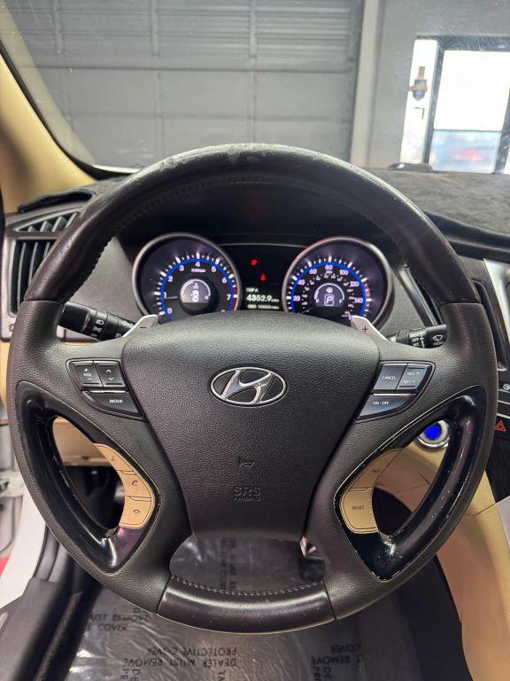 Hyundai Sonata - Thumbnail 20