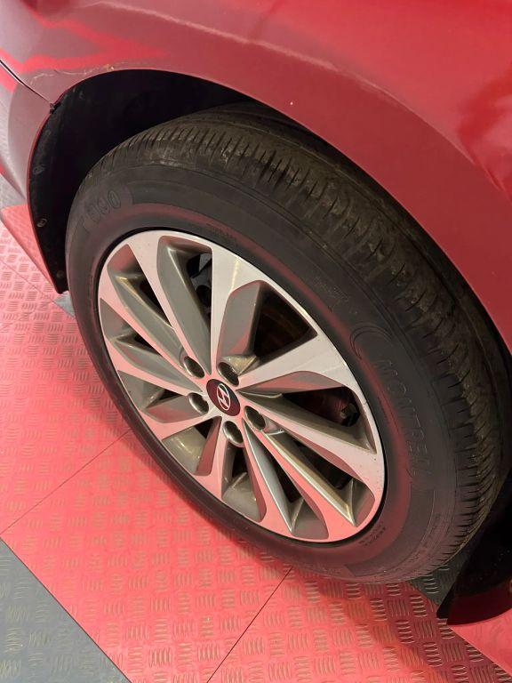 Hyundai Sonata - Thumbnail 5