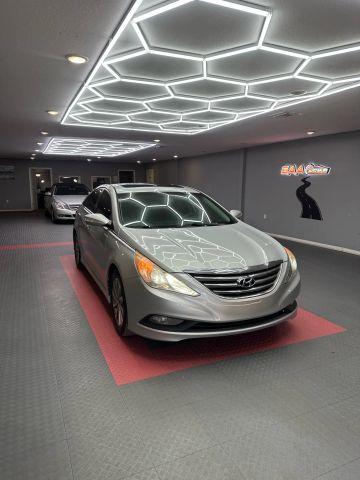Hyundai Sonata - View 1