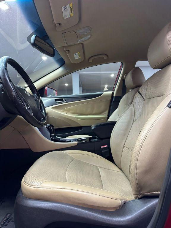 Hyundai Sonata - Thumbnail 11