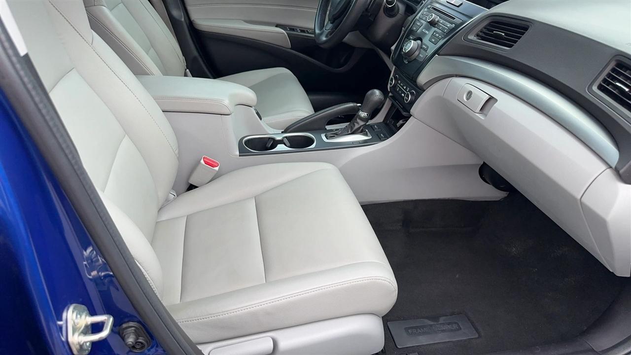 Acura Ilxsedan - Thumbnail 16