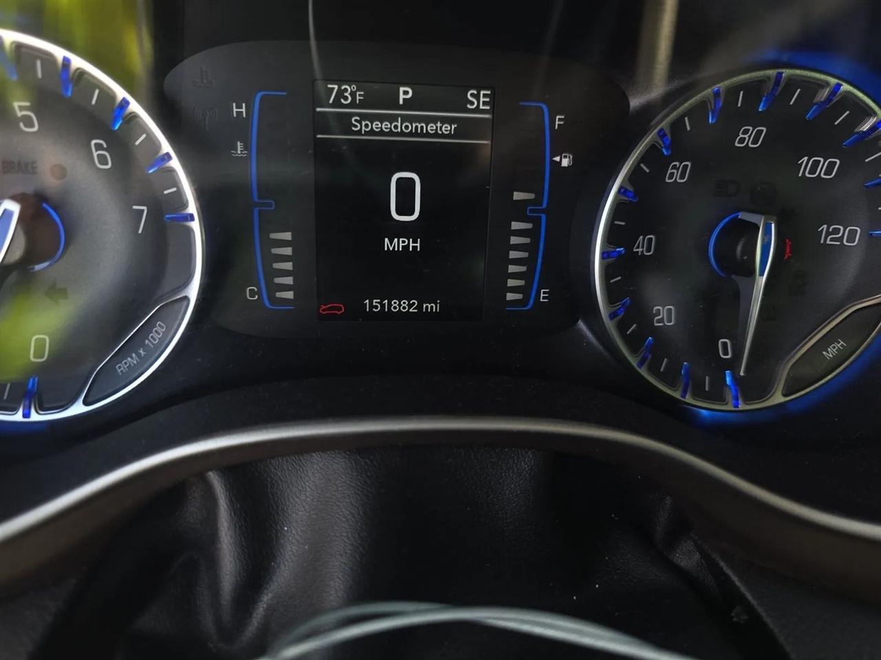 Chrysler Voyagerlxi Fwd - Thumbnail 18