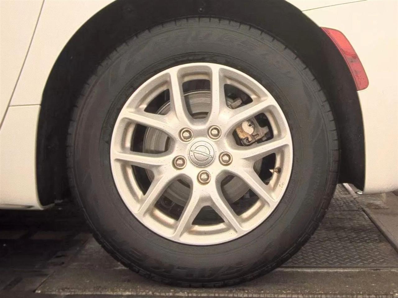 Chrysler Voyagerlxi Fwd - Thumbnail 12