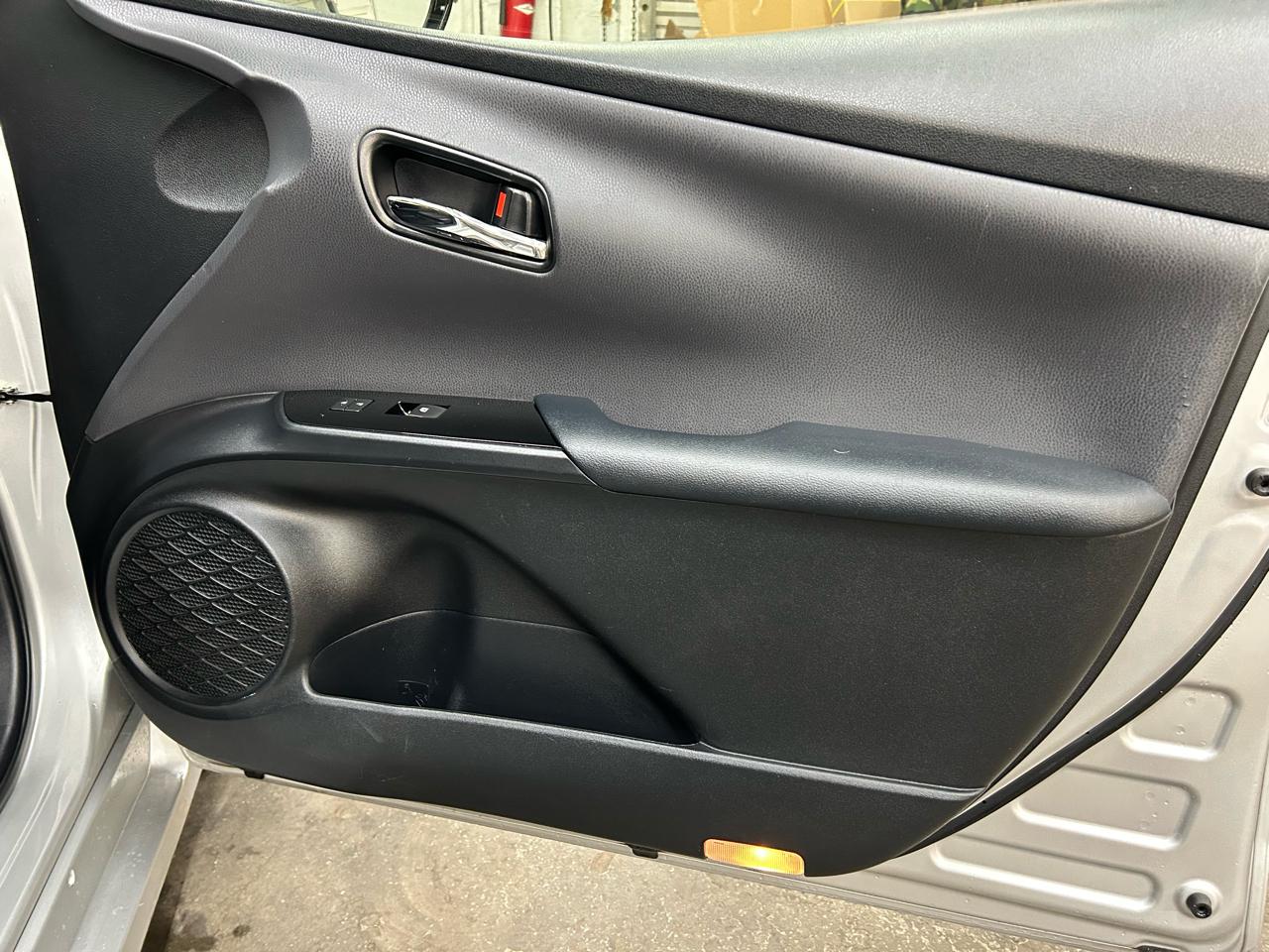 Toyota Priustwo - Thumbnail 16