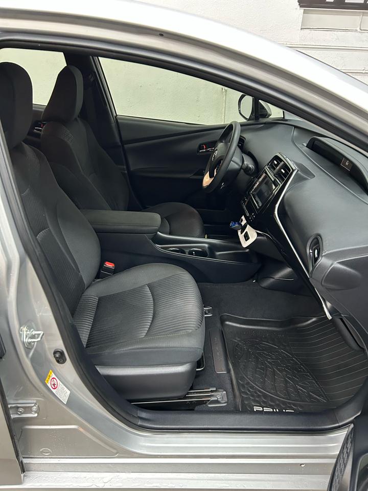 Toyota Priustwo - Thumbnail 17