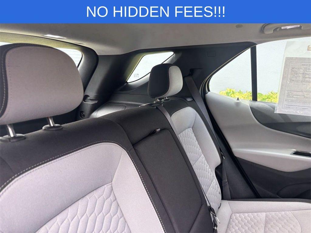 Chevrolet Equinox Ls - Thumbnail 13