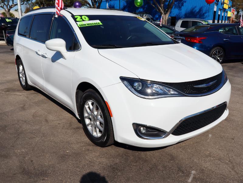 Chrysler Pacificatouring Fwd - Thumbnail 8