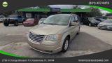 Chrysler Town & Country - Thumbnail 6