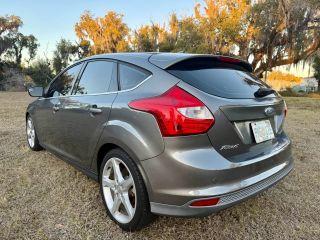 Ford Focus - Thumbnail 11