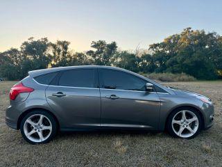 Ford Focus - Thumbnail 13