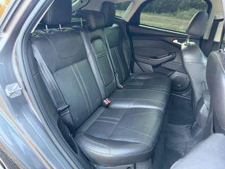 Ford Focus - Thumbnail 19