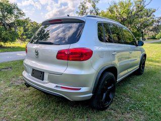 Volkswagen Tiguan - Thumbnail 10