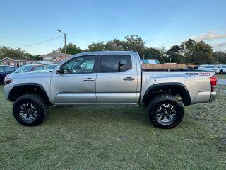 Toyota Tacoma Double Cab - Thumbnail 13