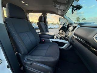 Nissan Titan Xd Crew Cab - Thumbnail 17